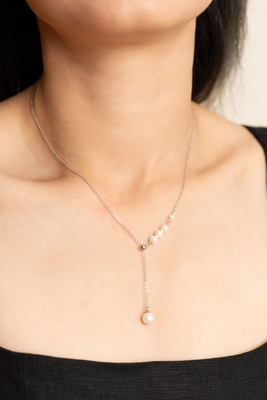 Adjustable Pearl Necklace