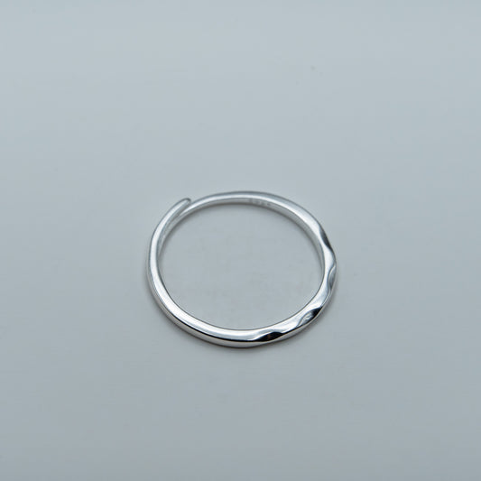 Slim Band Ring