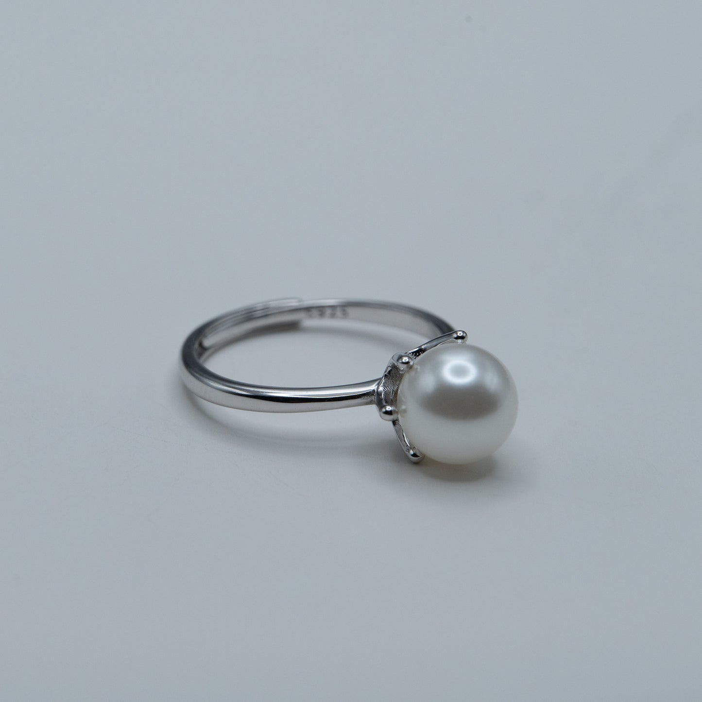 White Pearl Ring